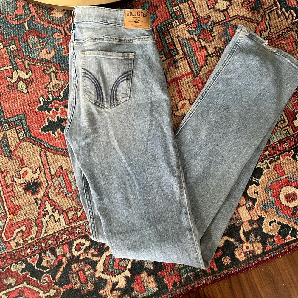 Hollister flair jeans